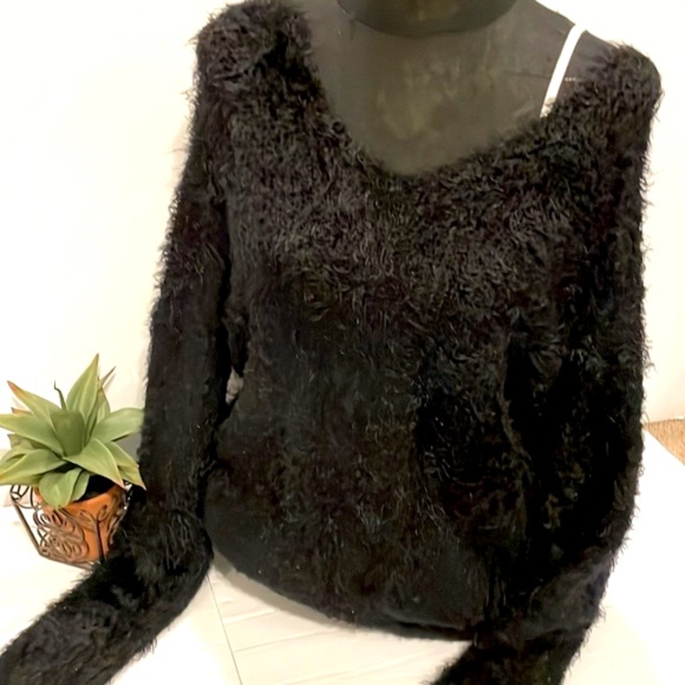 Fashion On Earth Black Eyelash Knit Deep V Back Twisted Sweater Women’s Large